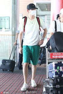 明星机场照夏天